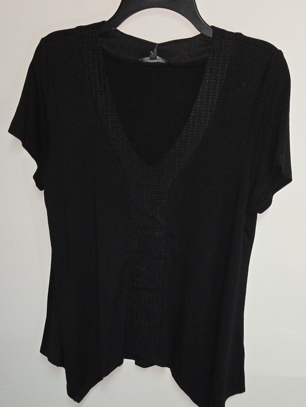 Adrianna Papell Black V-Neck Short Sleeve Top with Textured Center Panel